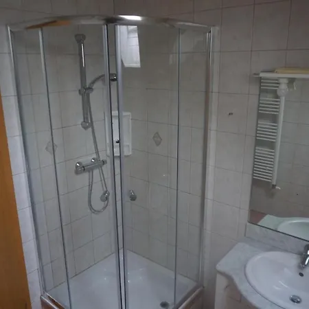 Barbara's Feriennest - By Mynests شقة